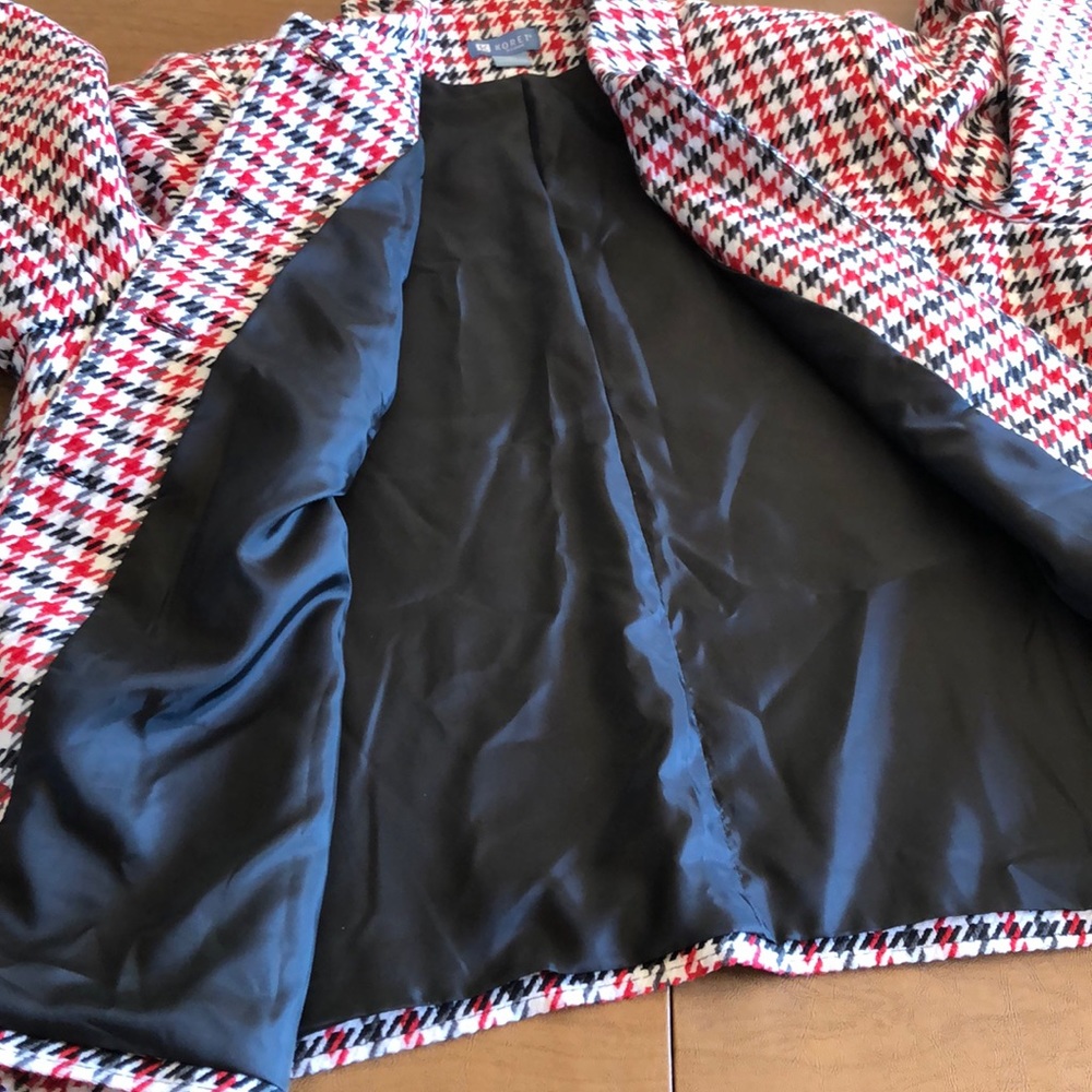 Koret Red & Black Houndstooth Button Front Coat 3x - image 7